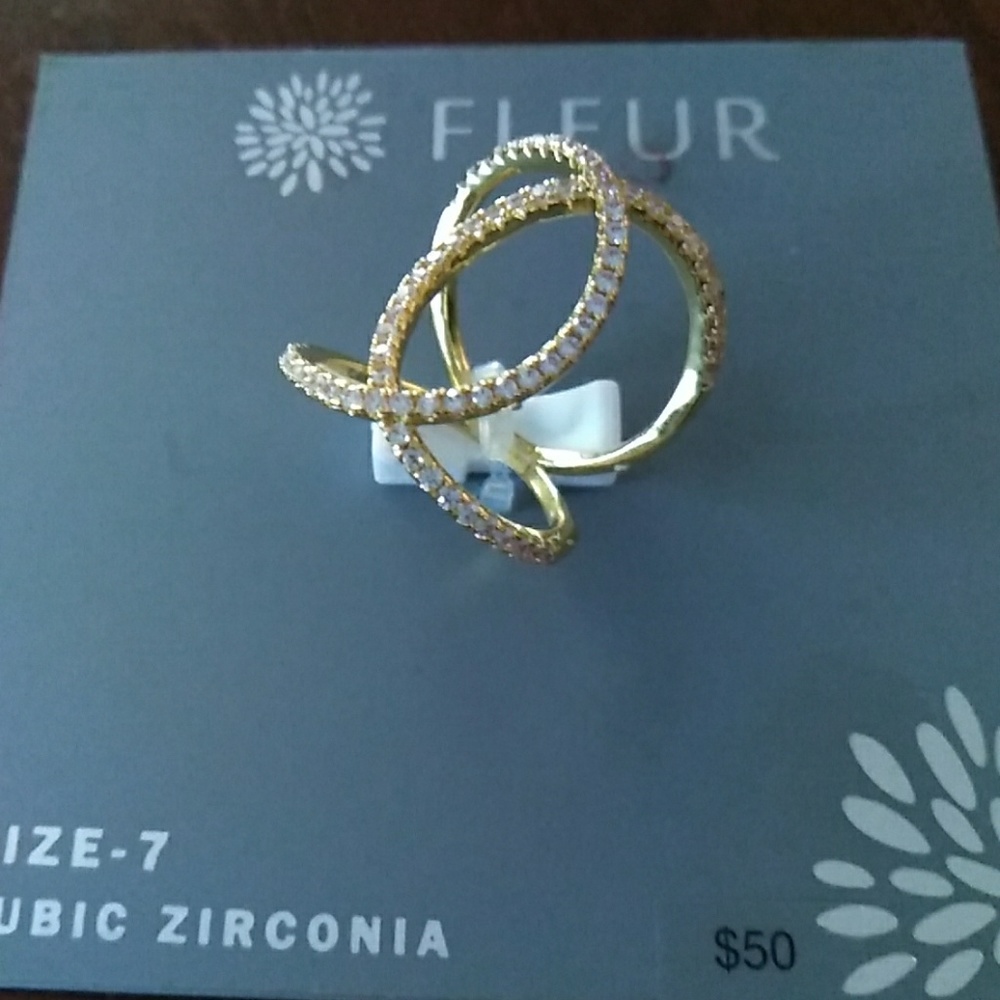 Ring - Picture 4 of 4